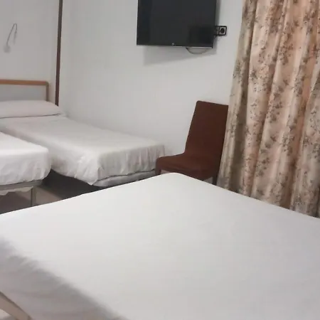 Lizana 2 Guest house 2*